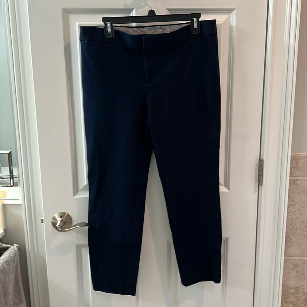 Navy capri pants